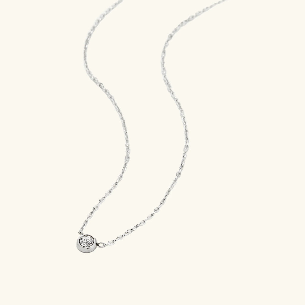 Barakah Lumé Bezel Necklace